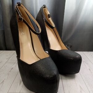 Black Chunky Platform Heels